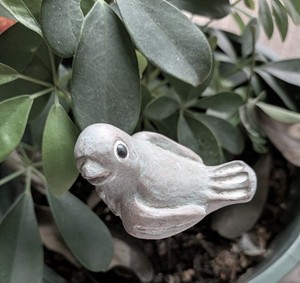 Concrete Bird Metal Stake Pot Plant Yard Art Garden Outdoor Flower Patio Decor