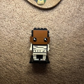 LEGO Star Wars Brickheadz 41485 Finn