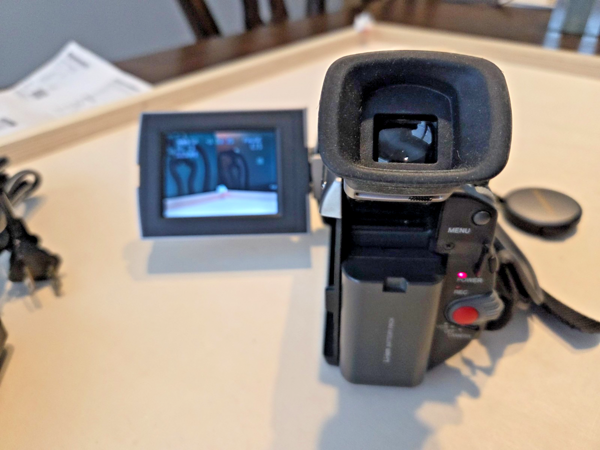 Panasonic PV-DV910 Digital Palmcorder PalmSight MiniDV Camcorder