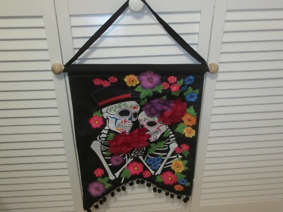 Halloween Day Of The Dead Skulls Door Hanger 14'' X 18'' New No Tag