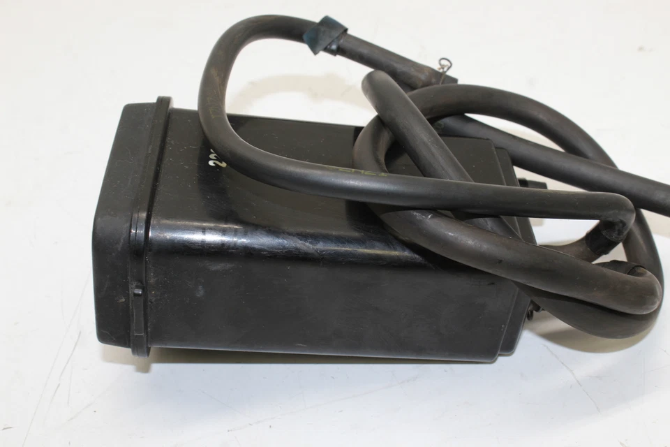 2000-2004 Kawasaki Vulcan 1500 Evap Vapor  Charcoal Emission Canister OEM - Image 4 of 4