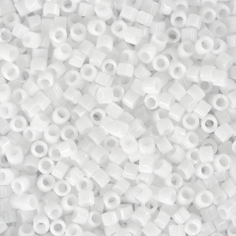 Miyuki Delica grânulos de semente tamanho 11/0 giz opaco branco tubo 7GM DB200 - Imagem 4 de 4