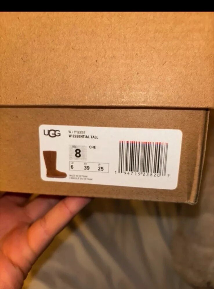 BNIB Decker UGG Classic Essential Tall BOOTS in Chestnut UK 8. RRP-£230! image 7