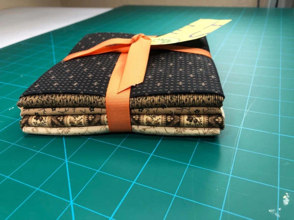 8 Fat Quarter Bundle Brown, Cream, Neutrals Quilters Project Stash Builder - Image 2 of 4