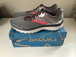brooks trainers gts 18