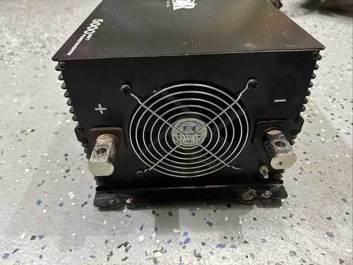 Thor Manufacturing (THMS-5000) WATT / 10,000 WATT PEAK POWER INVERTER - USED - Picture 2 of 5