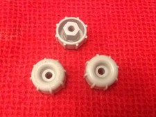 3 boutons de capot gris pour poussette / landau.