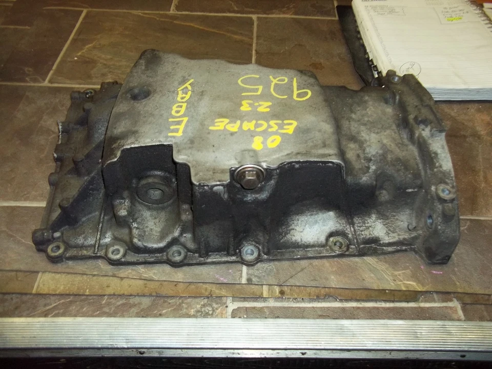 Ford Focus 2003-2007/2005-2008 escape Mercury Mariner cárter de aceite DOHC 2,3 L PZEV  Foto 3 de 4