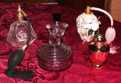 LOT PARFUMERIE VAPORISATEUR FLACON POT COUVERT - Photo 1/4