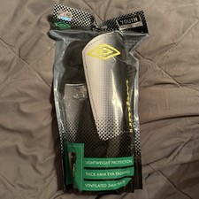 Umbro Youth Stirrup Shinguards, 4FT.2IN. - 5F...