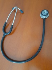Stetoscopio per monitoraggio 3M Littmann Classic III, tubo nero. Come nuovo.