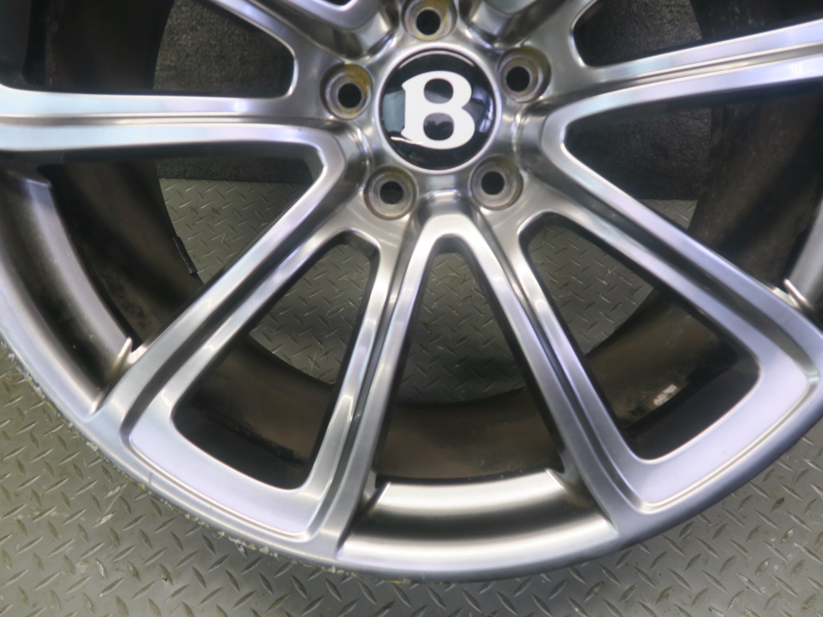 Bentley Continental 2009-2011 Wheel