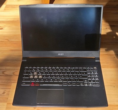 MSI Katana Gaming Laptop - GeForce RTX 4070 - Intel Core i7-12650H - 15,6 Zoll