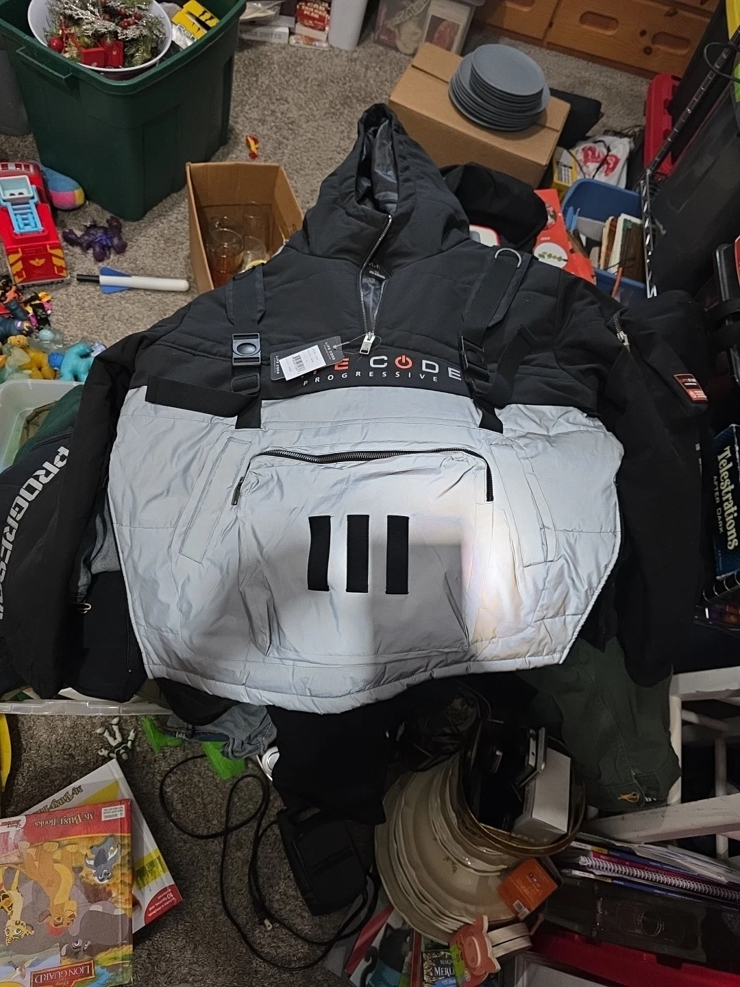 LIFE CODE BLACK AND GRAY PADDED HOODED JACKET