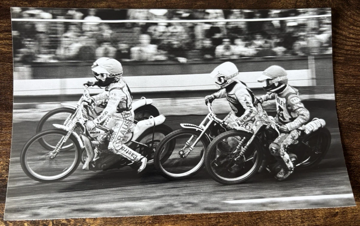 Photo Ancienne Course Auto – équipe New Cross Speedway Reçoit Trophée (1900s)