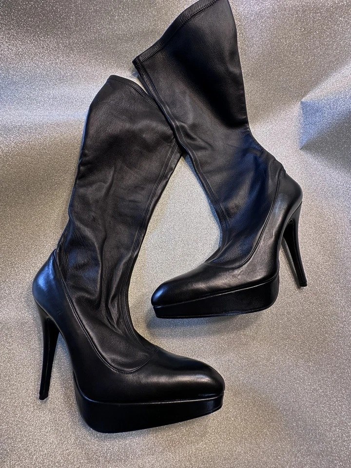 Dolce & Gabbana D&G Punta Hasta la Rodilla Cuero Negro ¿Leer 41? Foto 2 de 4