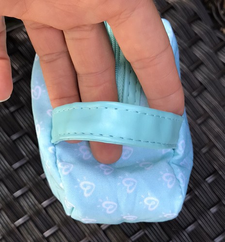 Nueva bolsa de viaje con cremallera Pampers verde azulado sostiene pañales toallitas cremallera bolsa pequeña corazones - Imagen 3 de 4