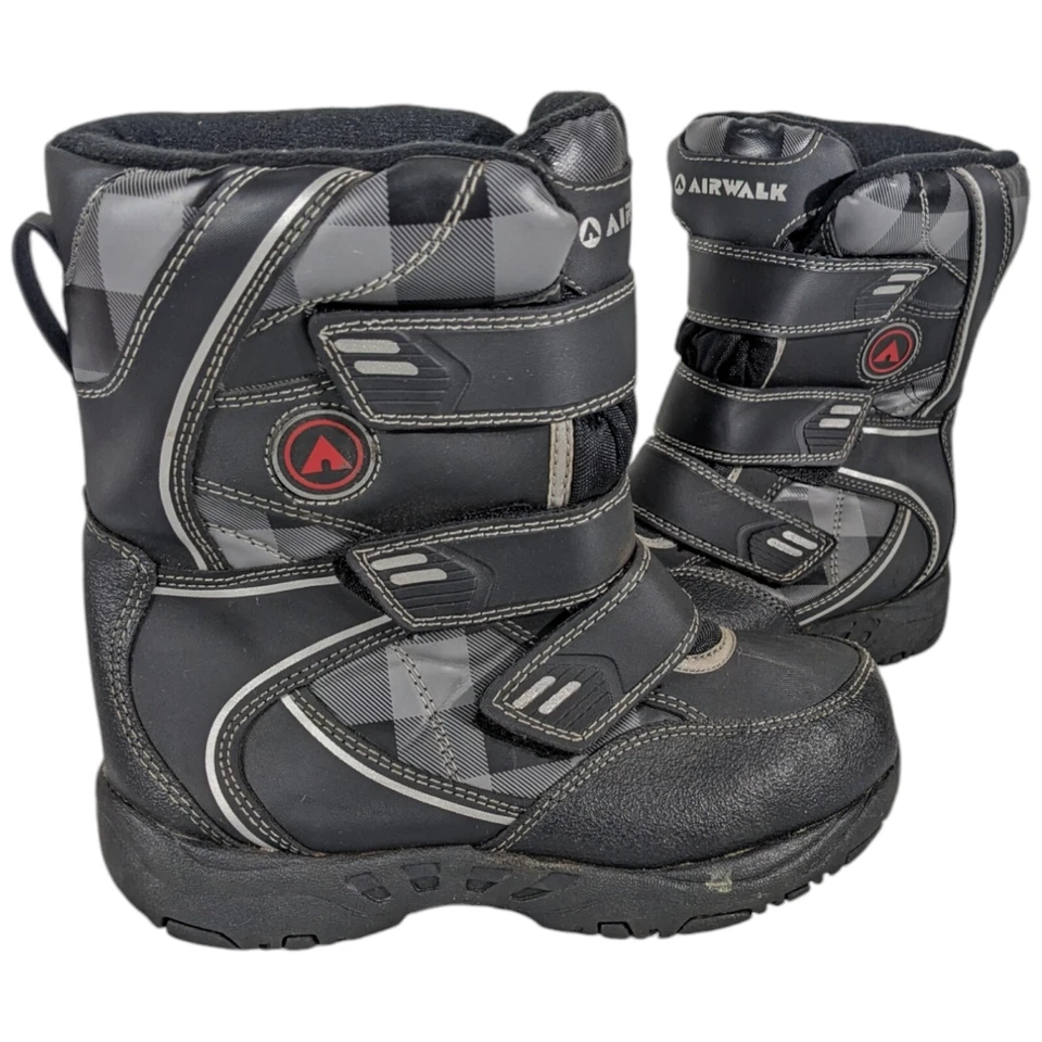 Airwalk Snow Boots Kids Size 13 Youth Black Gray Straps Insulated Boys 98824 - Image 3 of 4