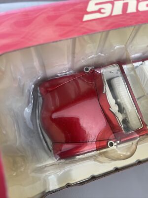 NEW SNAP ON 1/24 COLLECTORS 1950 Ford Custom Street Rod Officially