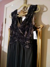 Formal Gown S. 10 NWT Very Nice