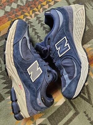 New Balance 2002R Gore Tex Navy Arctic Gray Sneakers Size 9 | eBay