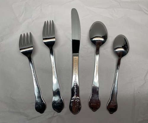 39pc Sakura Snowman Mumm Stainless Flatware Japan-Service for 8 (1 teaspoon shy) - Afbeelding 4 van 16