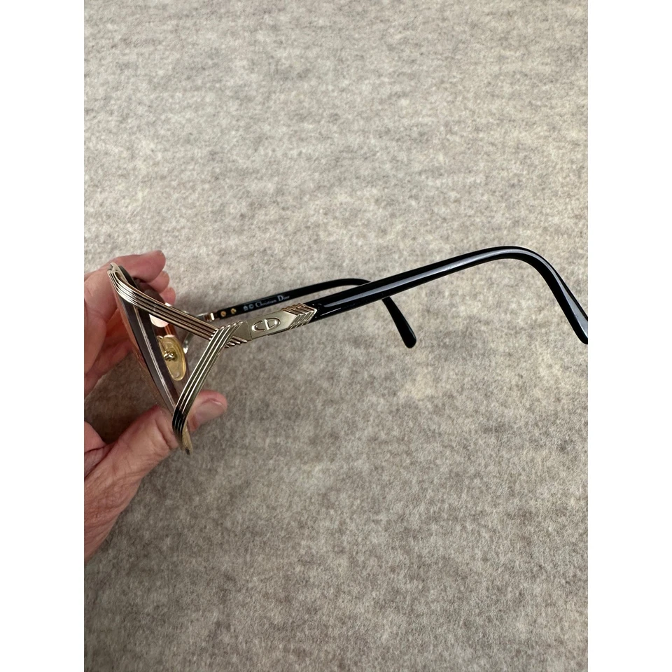 Gafas de sol Christian Dior 2250 negras SOLO MARCO EXCELENTE Foto 2 de 4