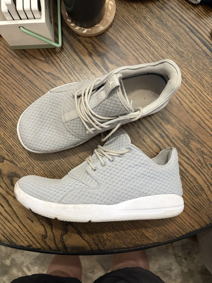 Air Jordan Eclipse "Gris Lobo" Hombre 8.5 / Mujer 10 👟 Foto 3 de 4