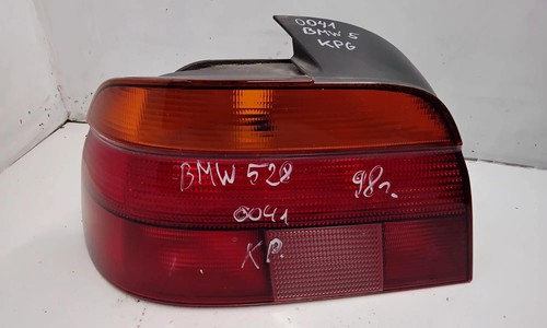 BMW 5 E39 Rücklicht hinten links 8358031 2.80 Petrol 1998 28631171