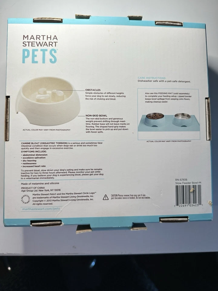 Cuenco alimentador lento para perros Martha Stewart Foto 2 de 4