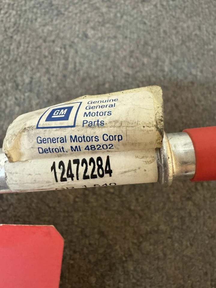 Conjunto de manguera de enfriador de aceite de motor-VIN: K, camioneta de cabina extendida piezas GM 12472284 Foto 2 de 4