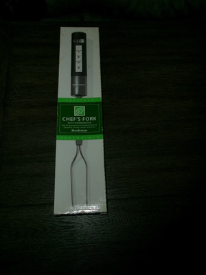 Brookstone Chef's Fork Plus With Thermometer (Digital) - New In Box