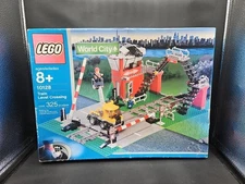 New Sealed Lego 10128 Train Level Crossing NIB Box Damage
