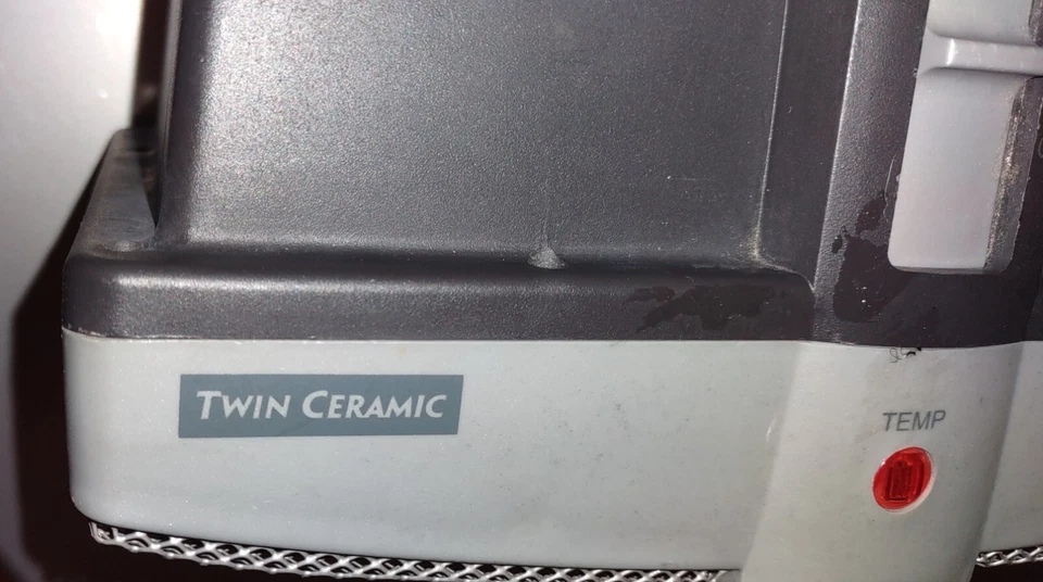 Holmes Twin Ceramic Electric Portable Space Heater HCH4166 WORKS 1500 watt - Image 4 of 4