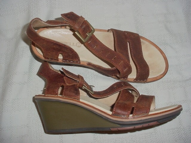 Sandali Merrell da donna Sirah tacco a zeppa 9M prarie marrone cinturino in pelle