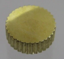 Crown for watch in yellow gold plated 4.5 millimeters fit stem 0.9 mm * tap 10 *