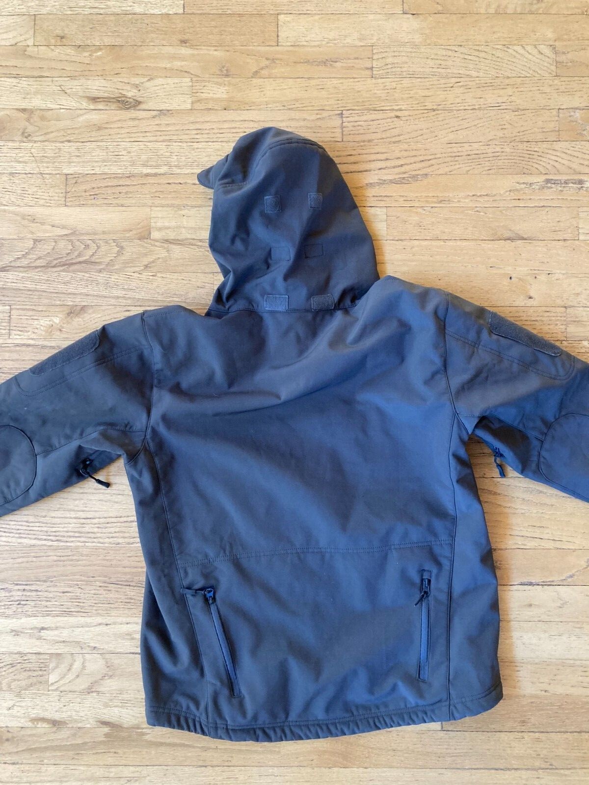 Military Tactical Soft Shell Jacket - image 2