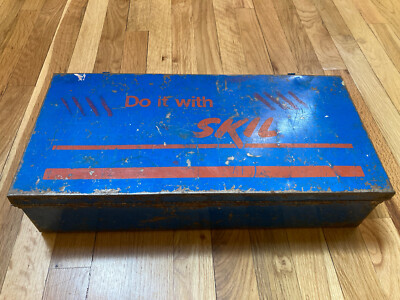 Skilsaw Metal Storage Box Vintage 19x9.25x4.25
