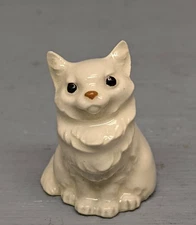 Retired Hagen Renaker White Persian Cat 