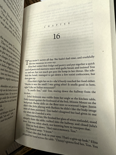Sleep Tight : A Novel by J. H. Markert (2024, Hardcover) BOTM Edition--FREE SHIP - Picture 3 of 4