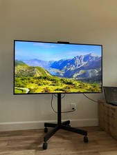 50 Inch Vizio M50 C1 4K Smart TV With Stand