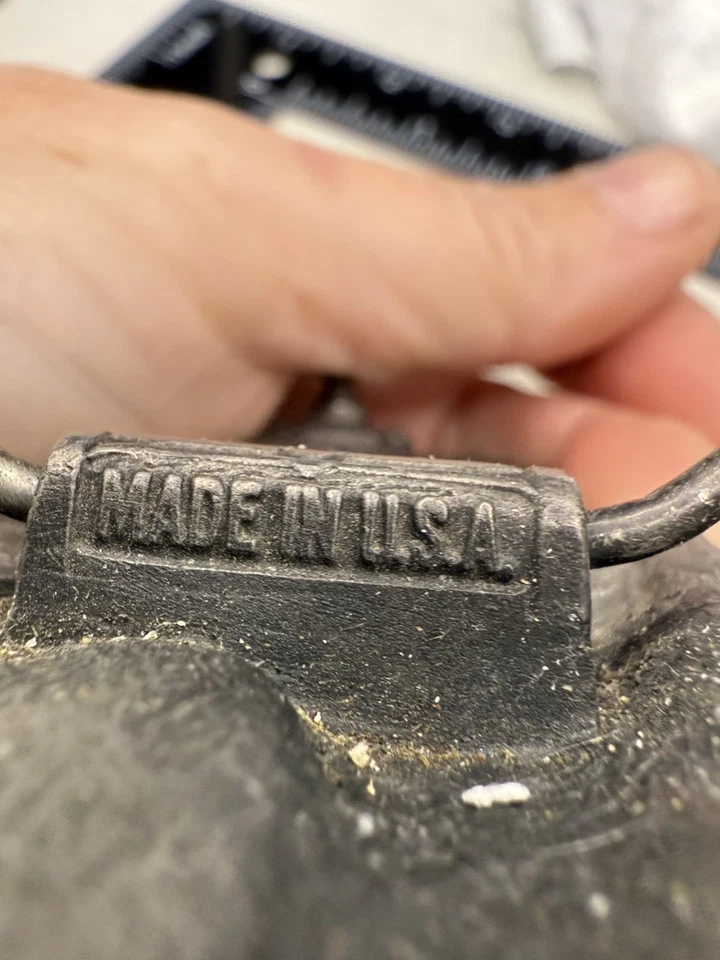 Hebilla de cinturón Chevy vintage '57 esmalte tono plata Bel Air Foto 2 de 4