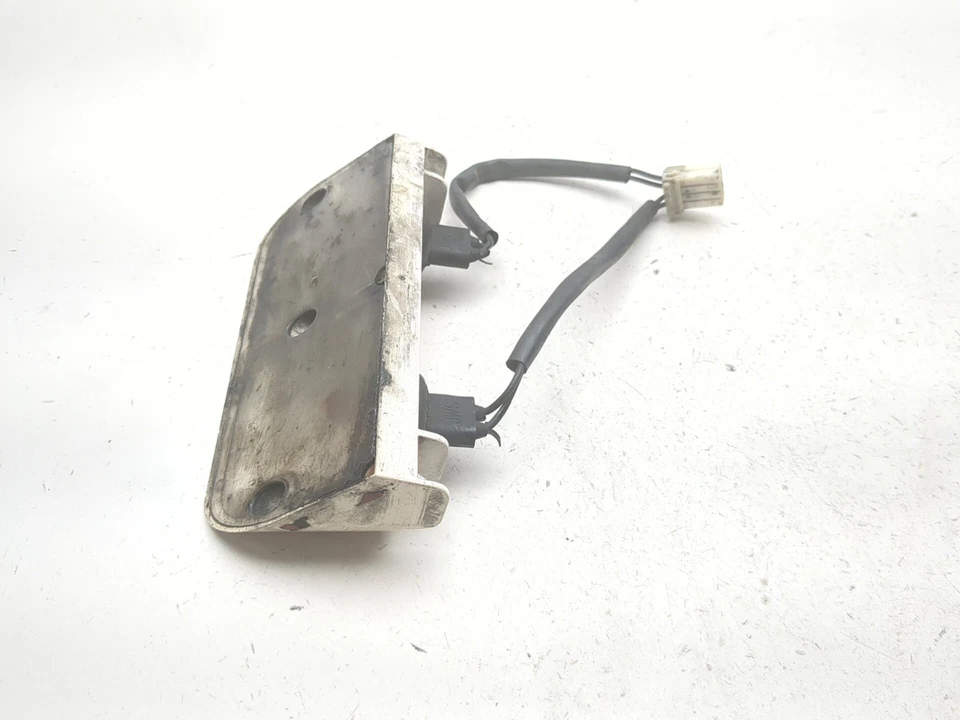 Задний фонарь для номерного знака 00-07 Harley-Davidson Softail Deuce Fxstd 68889-00 - Изображение 2 из 4