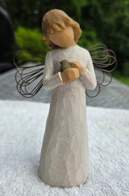 Willow Tree Angel Of Healing Figure Girl Holding Bird 1999 Demdaco Susan Lordi
