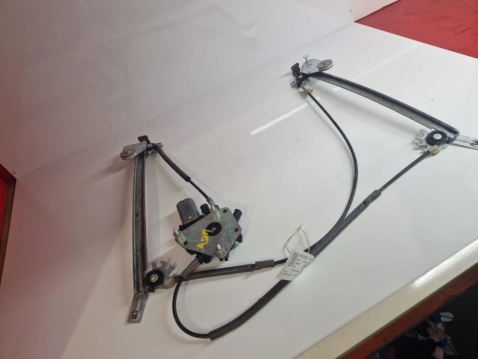 MINI BMW MK1 2006 RIGHT FRONT WINDOW REGULATOR DRIVER SIDE 3 DOOR 51337162164 - Изображение 3 из 4