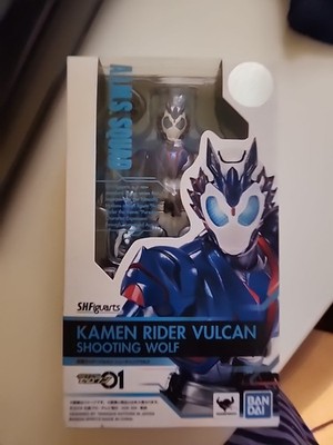 S.H.Figuarts Kamen Rider Zero-One Kamen Rider Vulcan Shooting Wolf BANDAI