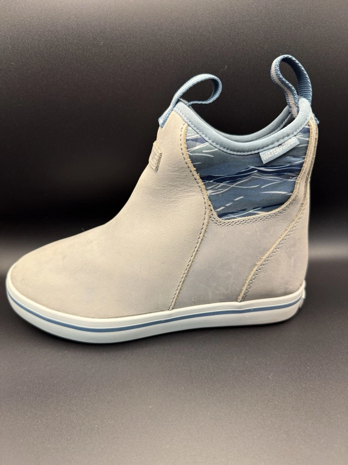 XTRATUF Ladies Leather Ankle Deck Gray & Beach Glass Boots XWAL1BG Size 5.5