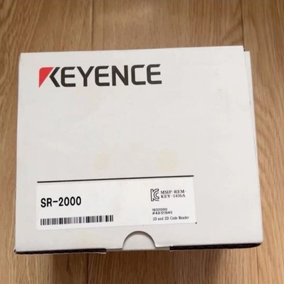 1 Pcs SR-2000 New Keyence Barcode Reader Scanner SR2000