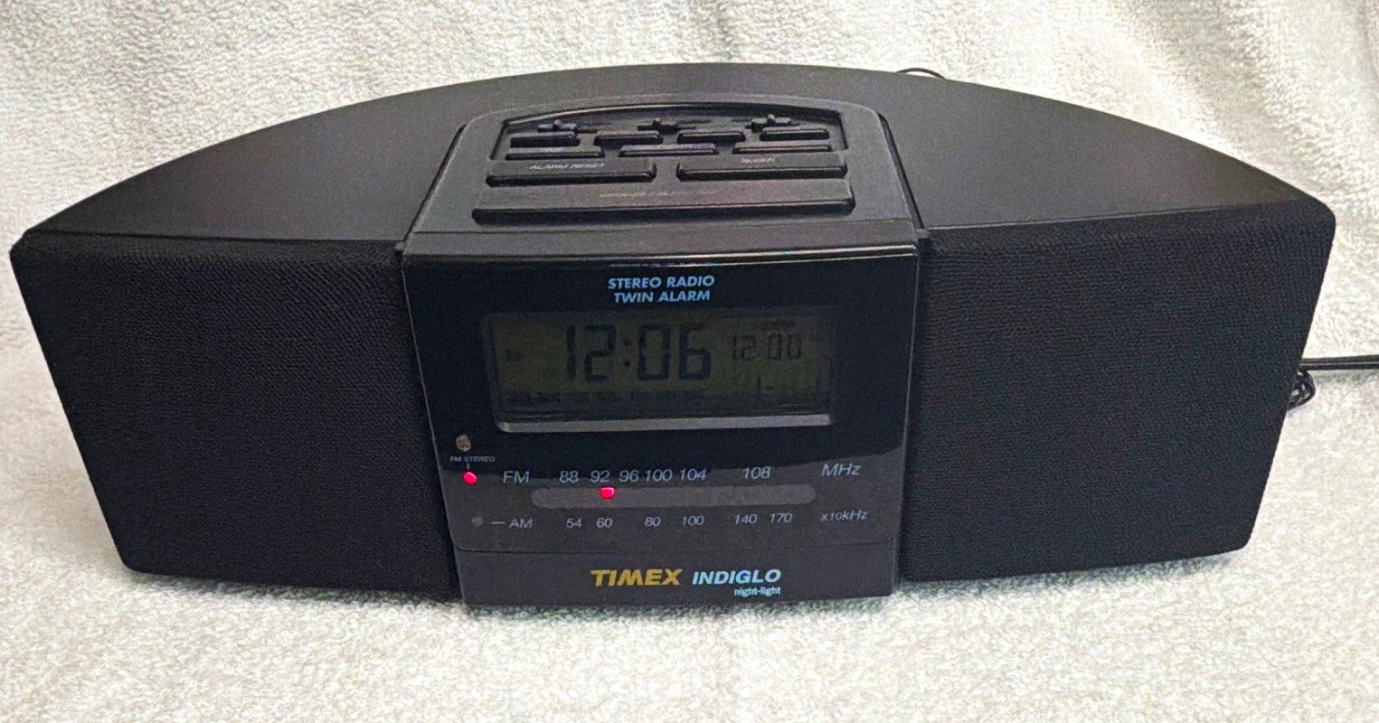 Timex Indiglo T456B Black Digital Clock Radio AM/FM Dual Alarm (Tested)