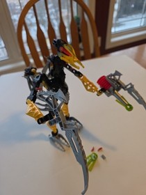 Lego #8696 Bionicle Mistika Bitil, 100% Complete W/Ghost Blasters!! No Instruct.